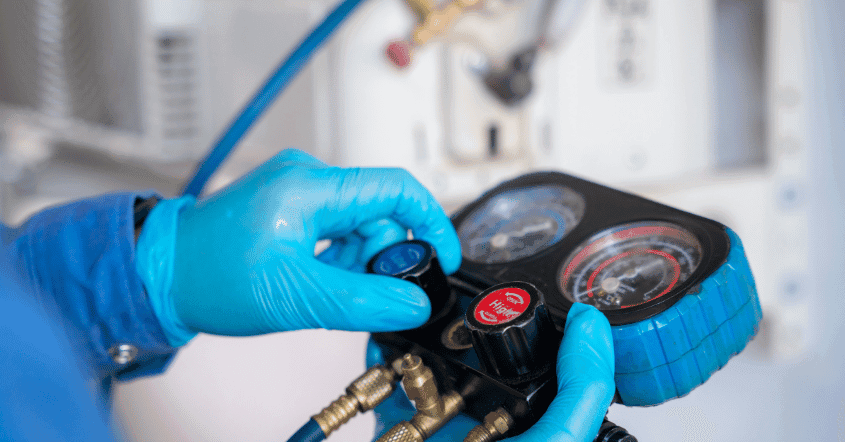 Vệ sinh máy lạnh giá rẻ TPHCM